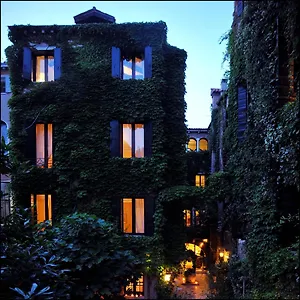 Flora 3* Venecia